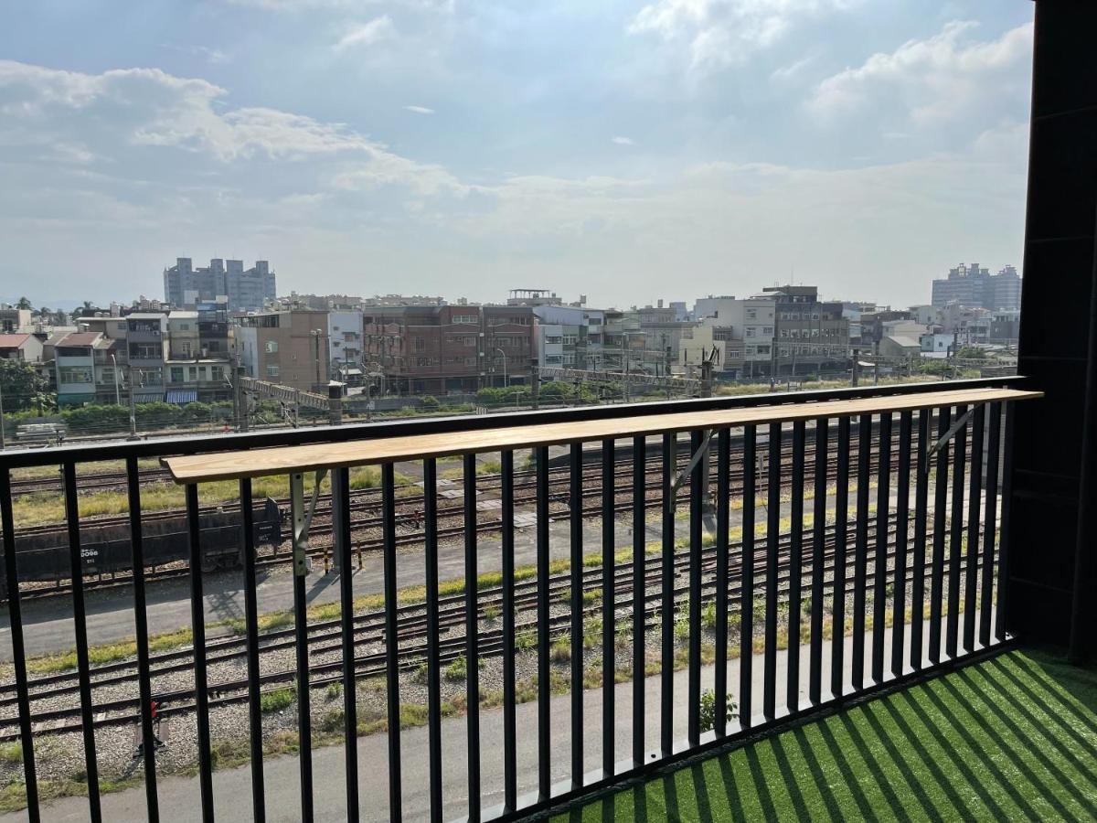 梨幸日和 Good Days In Liko Bed and Breakfast Kaohsiung Eksteriør billede